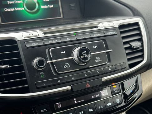 Used 2016 Honda Accord LX image 22