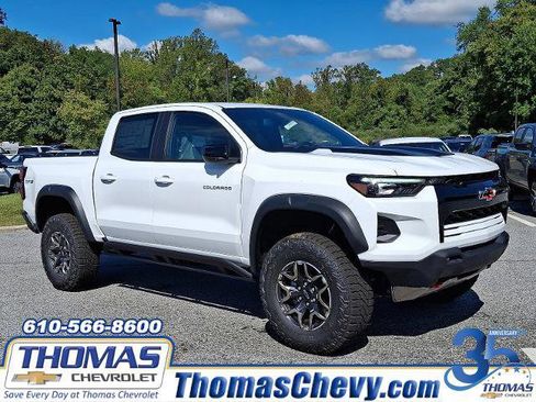 New 2026 Chevrolet Colorado ZR2 image 1