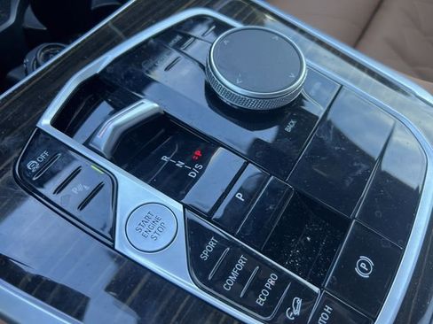 Certified 2024 BMW X5 xDrive40i w/ Parking Assistance Package image 26