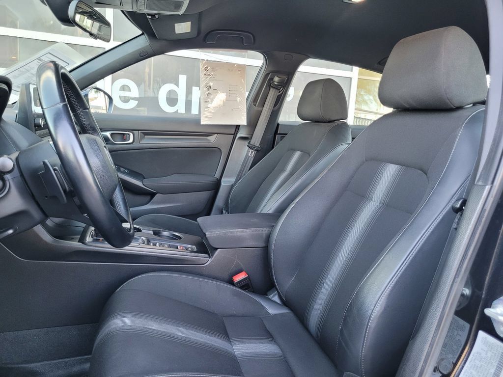 Used 2024 Honda Civic Sport image 12