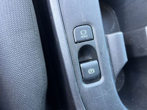 Used 2025 Toyota Corolla LE FWD image 26