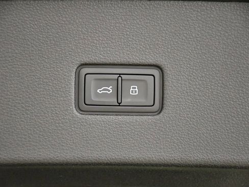 New 2026 Audi Q8 Premium Plus image 56