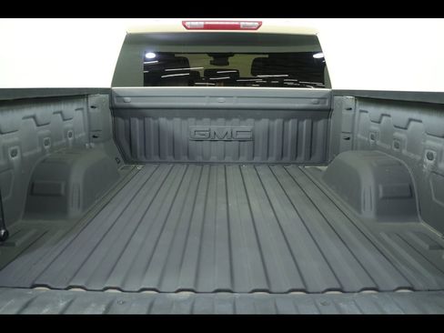 Used 2022 GMC Sierra 1500 Elevation image 18