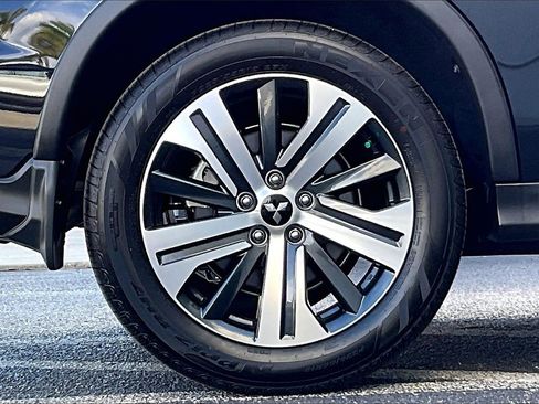 Used 2025 Mitsubishi Outlander Sport ES image 36