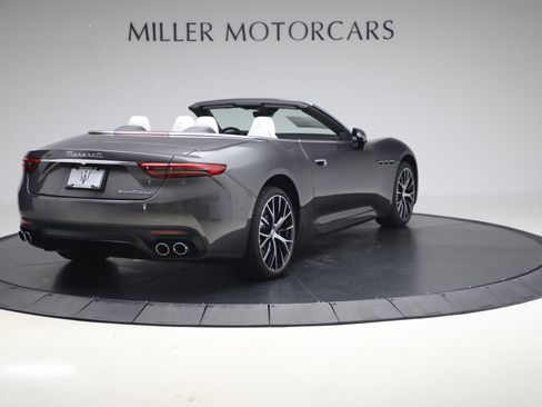 New 2026 Maserati GranCabrio Modena image 7