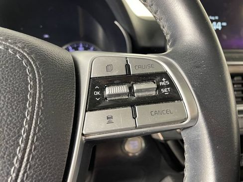 Certified 2022 Kia Telluride EX w/ EX Premium Package FWD image 10