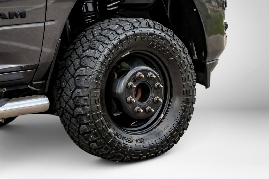 Used 2024 RAM 3500 Laramie w/ Night Edition AWD/4WD image 45