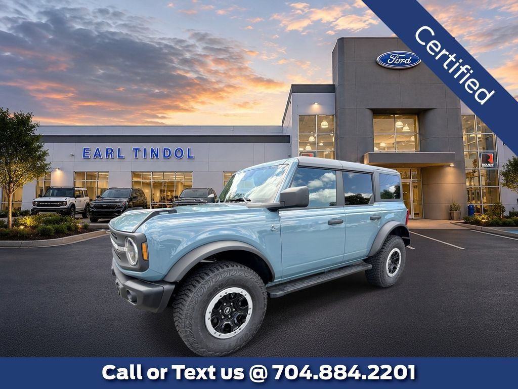 Used 2023 Ford Bronco Black Diamond w/ Sasquatch Package AWD/4WD image 1