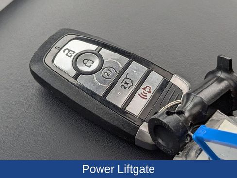 Used 2023 Ford Expedition Platinum image 34