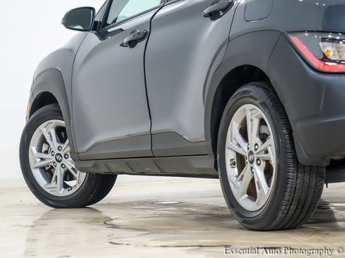 Used 2023 Hyundai Kona SEL AWD/4WD image 11