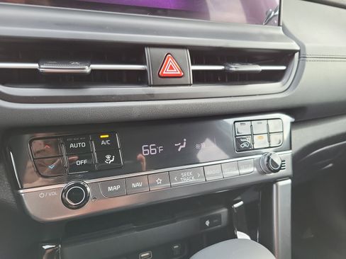 Used 2026 Kia Seltos EX FWD image 30