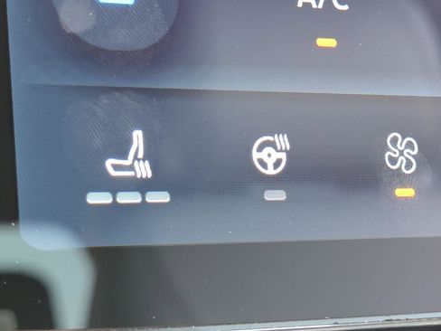 Used 2025 Ford F150 Lightning Flash AWD/4WD image 6