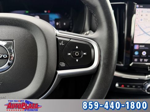 Used 2023 Volvo XC60 B5 Core w/ Climate Package AWD/4WD image 18