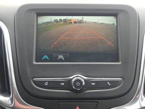 Used 2018 Chevrolet Equinox LS FWD image 29