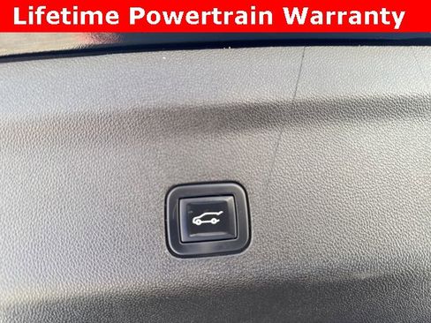 Used 2022 Chevrolet Tahoe RST w/ Sport Performance Package image 30