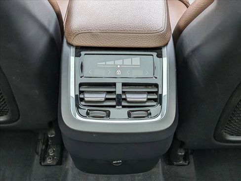 Used 2019 Volvo XC60 T5 Inscription w/ Protection Package Premier image 24