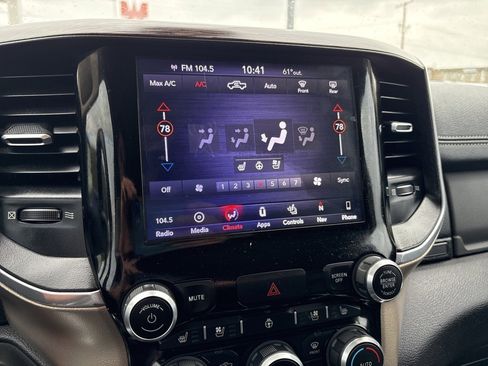 Used 2019 RAM 1500 Laramie image 20