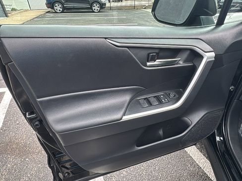Used 2022 Toyota RAV4 XLE Premium w/ Carpet Mat Package (TMS) image 11