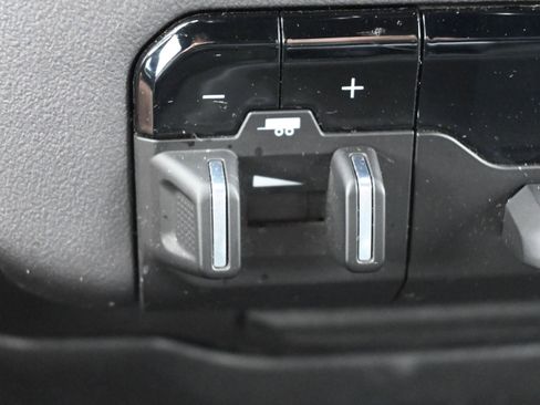 Used 2022 RAM 2500 Big Horn image 19