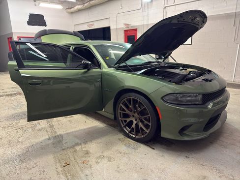 Used 2021 Dodge Charger R/T w/ Blacktop Package image 7