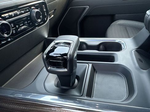 Used 2023 Chevrolet Silverado 1500 RST AWD/4WD image 23
