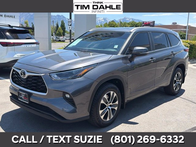 Used 2023 Toyota Highlander XLE AWD/4WD image 6