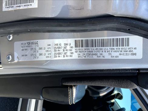 Used 2015 Jeep Cherokee Latitude AWD/4WD image 35