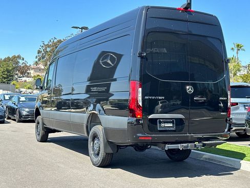 New 2025 Mercedes-Benz Sprinter 2500 image 5