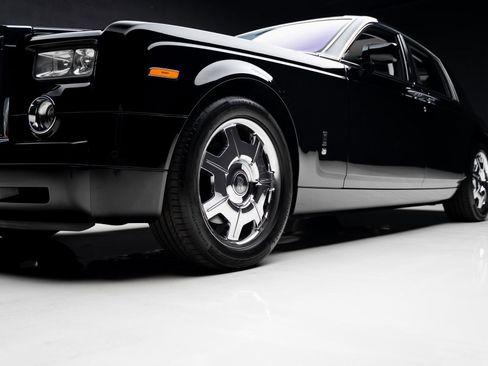Used 2009 Rolls-Royce Phantom image 75