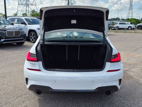 Used 2021 BMW 330i xDrive Sedan w/ Executive Package AWD/4WD image 4