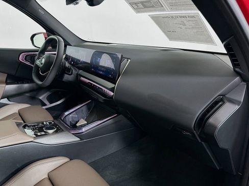 Used 2025 BMW X3 xDrive30i w/ Convenience Package image 28