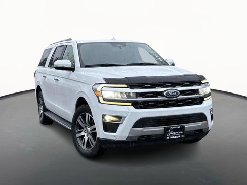 Used 2023 Ford Expedition Max Limited image 2