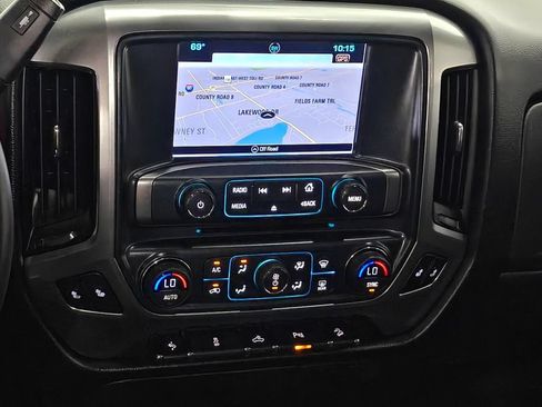 Used 2016 Chevrolet Silverado 1500 LT w/ Midnight Edition AWD/4WD image 6