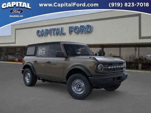 New 2025 Ford Bronco 4-Door AWD/4WD image 7