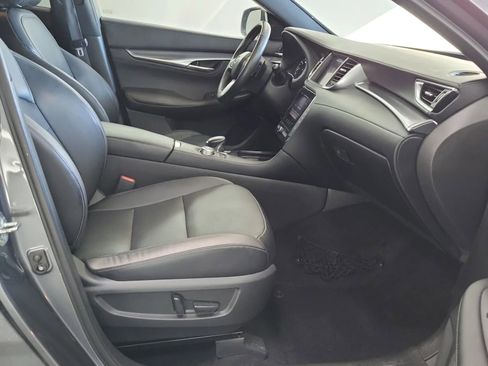 Used 2023 INFINITI QX55 Luxe w/ Cargo Package image 8