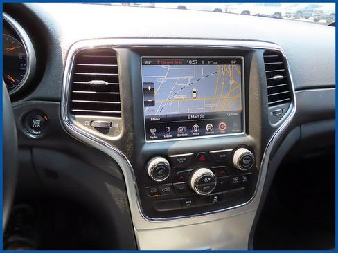 Used 2015 Jeep Grand Cherokee Altitude AWD/4WD image 17