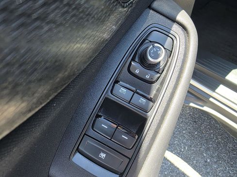 Used 2024 Subaru Outback Premium AWD/4WD image 11