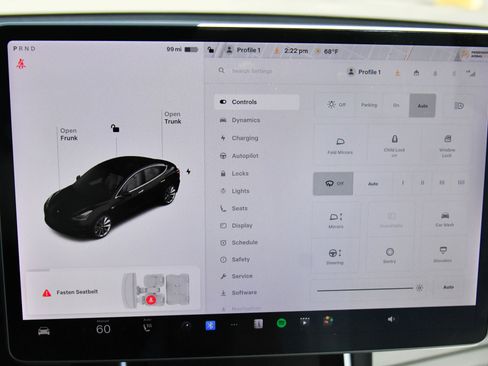Used 2018 Tesla Model 3 Long Range image 25