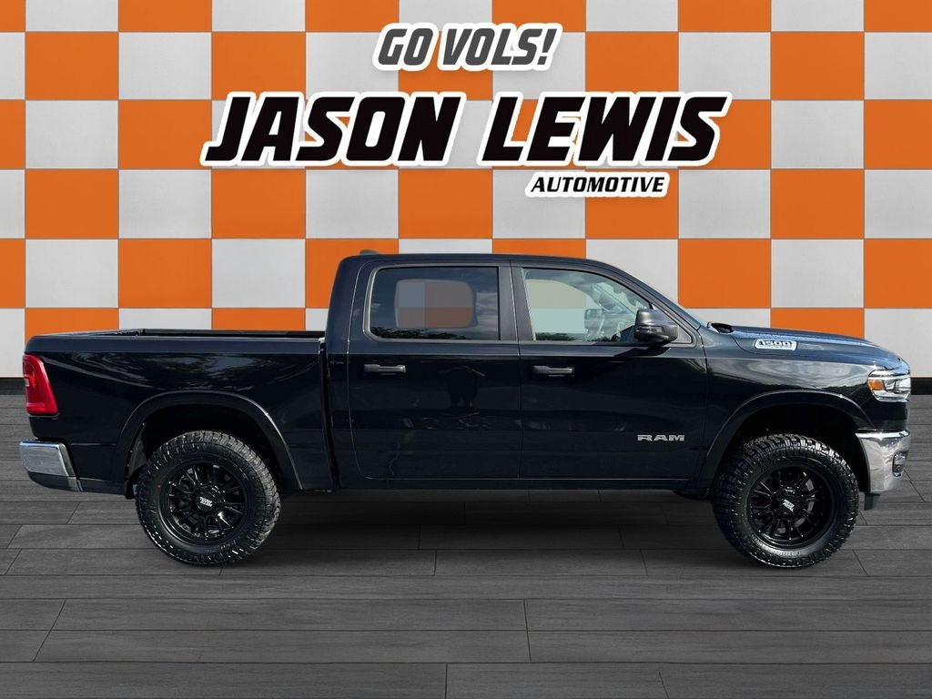 Used 2025 RAM 1500 Big Horn AWD/4WD image 2