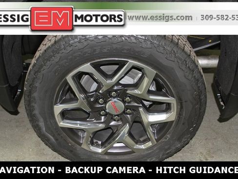 New 2025 GMC Sierra 1500 SLE w/ X31 Off-Road Package image 11