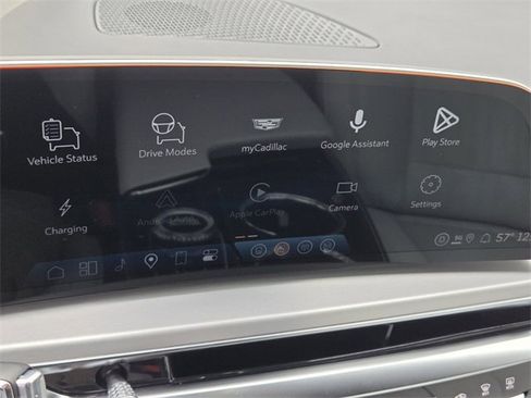 New 2026 Cadillac Lyriq Luxury image 23