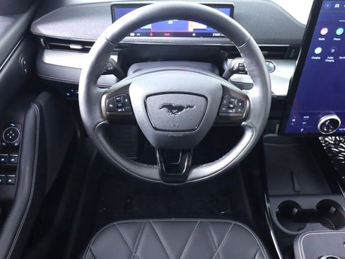 Used 2022 Ford Mustang Mach-E Select image 30