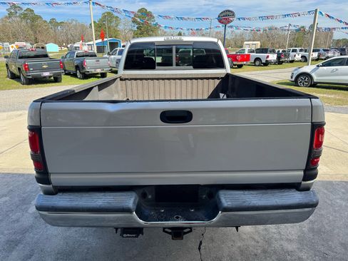 Used 2001 Dodge Ram 2500 Truck 2WD Quad Cab image 6