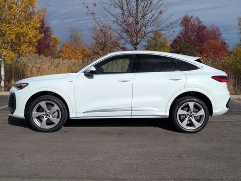 New 2025 Audi Q5 Premium Plus image 30