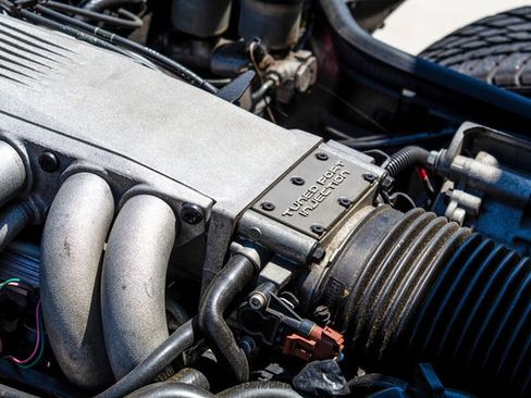 Used 1991 Chevrolet Corvette Convertible RWD image 19