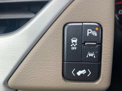 Used 2016 GMC Yukon SLT RWD image 31