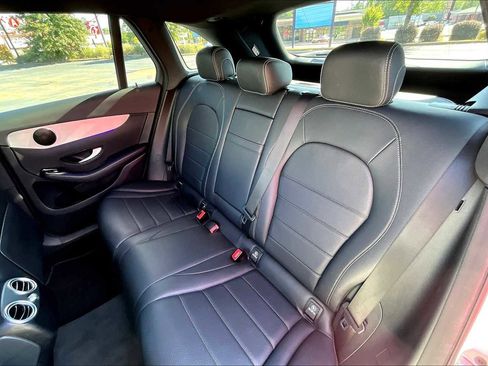 Used 2022 Mercedes-Benz GLC 300 GLC 300 w/ Premium Package Lite image 20
