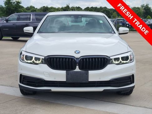 Used 2020 BMW 530i w/ Convenience Package RWD image 2