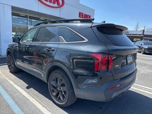 Certified 2022 Kia Sorento S image 9