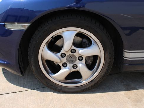 Used 2003 Porsche Boxster RWD image 8